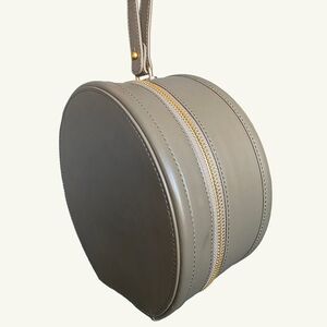 NWOT Hatbox Style Leather Bag